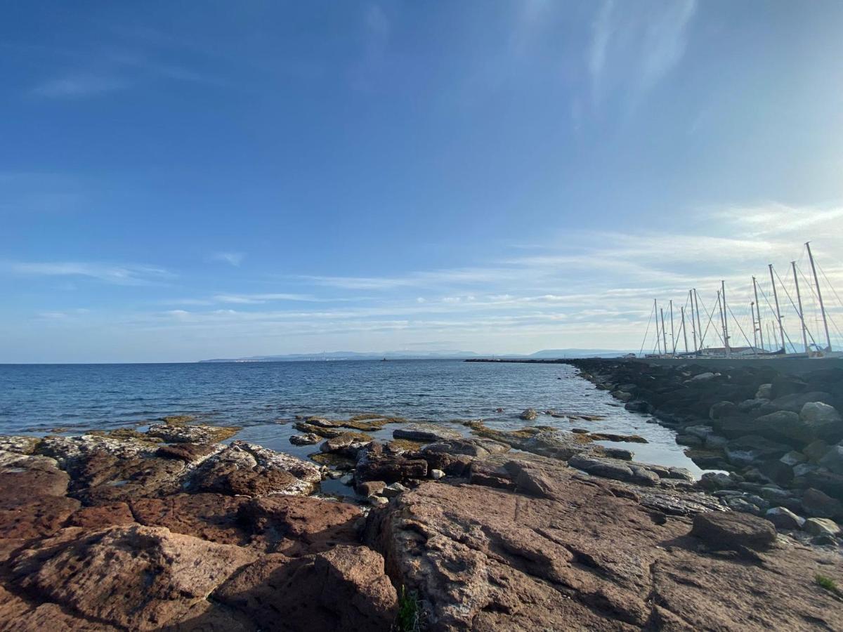 I Fenicotteri - Appartamenti Sul Mare Calasetta Exterior foto