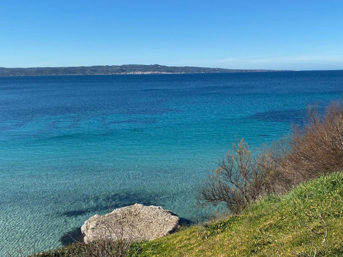 I Fenicotteri - Appartamenti Sul Mare Calasetta Exterior foto
