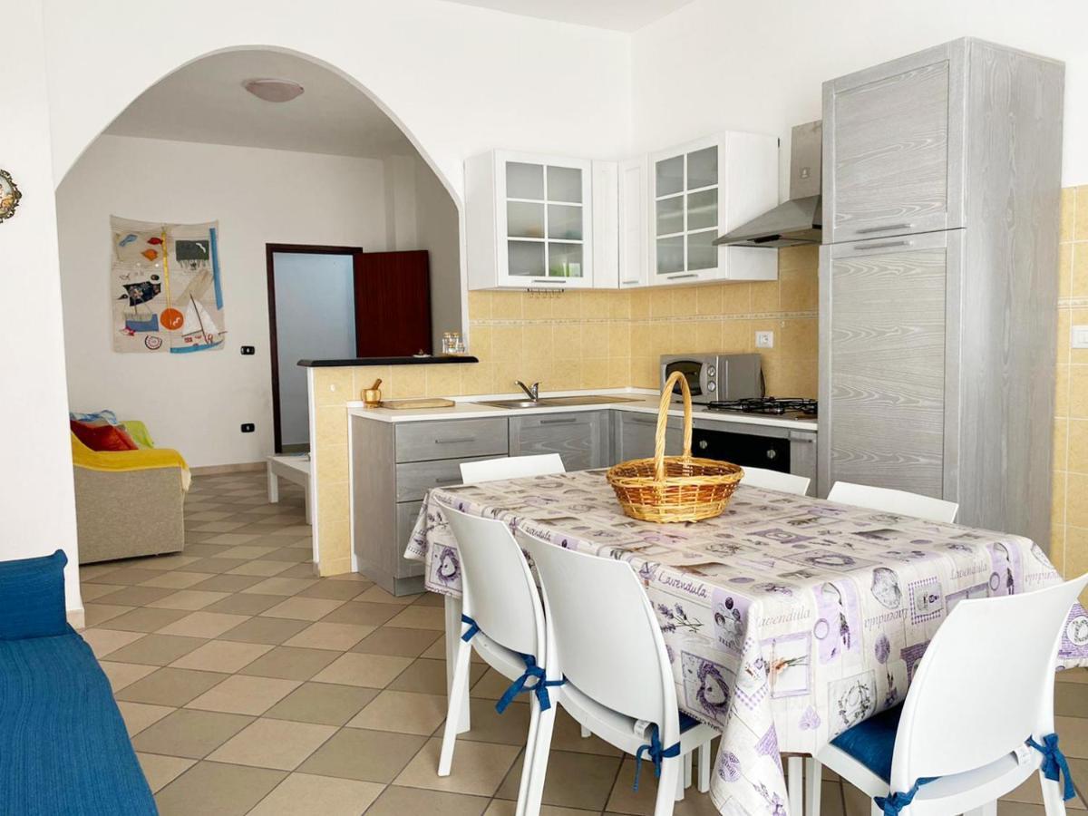I Fenicotteri - Appartamenti Sul Mare Calasetta Exterior foto